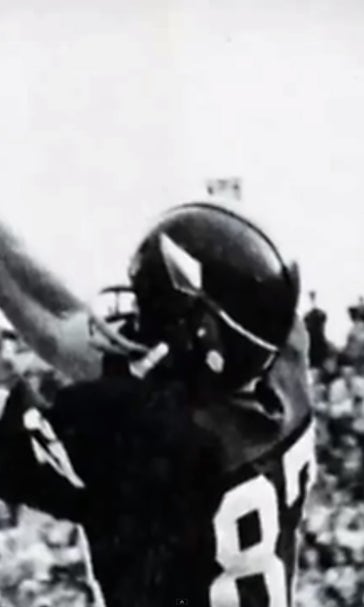 The shame of it Hall: Ignoring the Washington Redskins' Jerry Smith